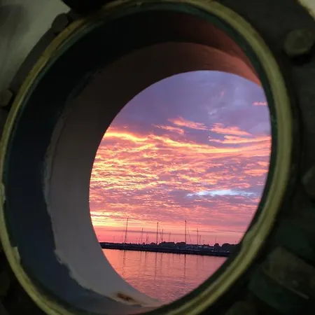 Tall Ship Πλωτό κατάλυμα Σαν Μιγκέλ ντε Αμπόνα